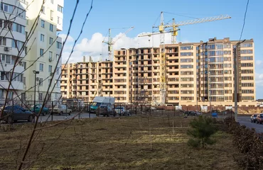 До уваги пайовиків першої секції!